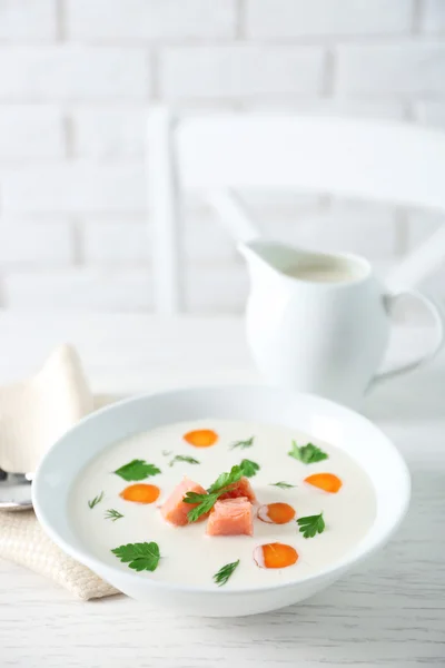 Cream soup with salmon — Stock Photo, Image