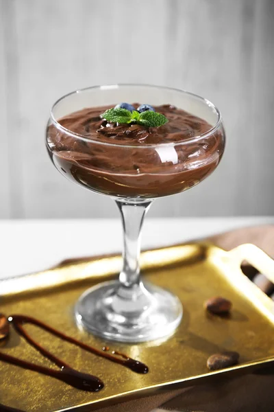 Chocoladedessert in glas — Stockfoto