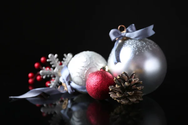 Prachtige kerstballen — Stockfoto