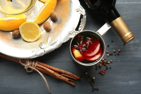 Traditional mulled wine — Stock Photo, Image