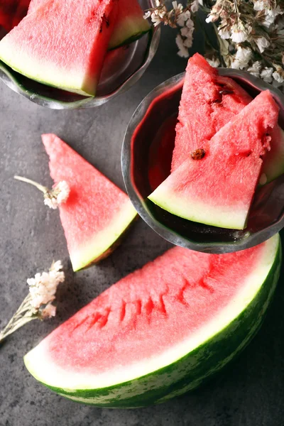 Frische in Scheiben geschnittene Wassermelone — Stockfoto