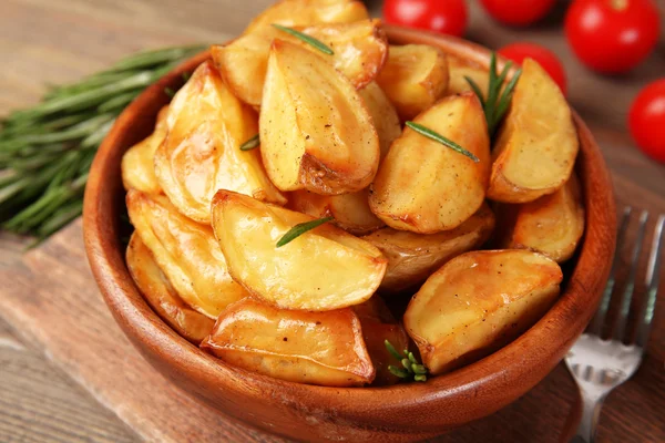 Cuñas de patata al horno — Foto de Stock