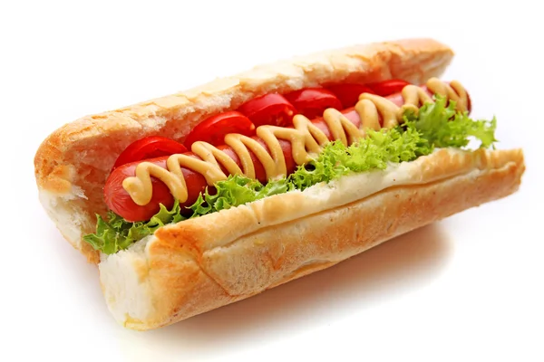 Hot dog fresco isolato su bianco — Foto Stock