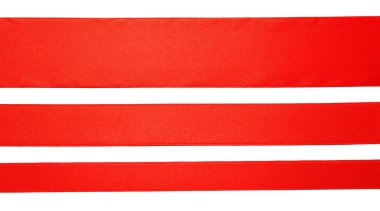 beyaz izole üç kırmızı yatay şeritler