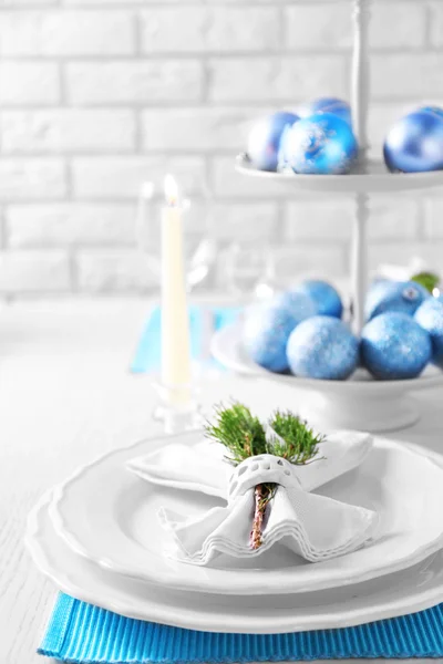 Piękne świąteczne nakrycie stołu — Zdjęcie stockowe