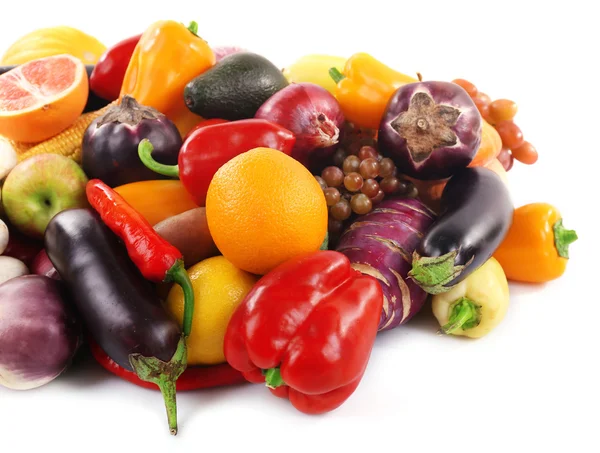 Colorido coleção de frutas e vegetais em fundo branco — Fotografia de Stock