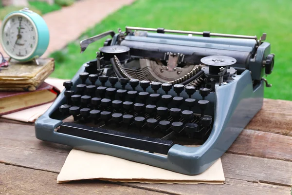 Vintage black typewriter — Stock Photo, Image