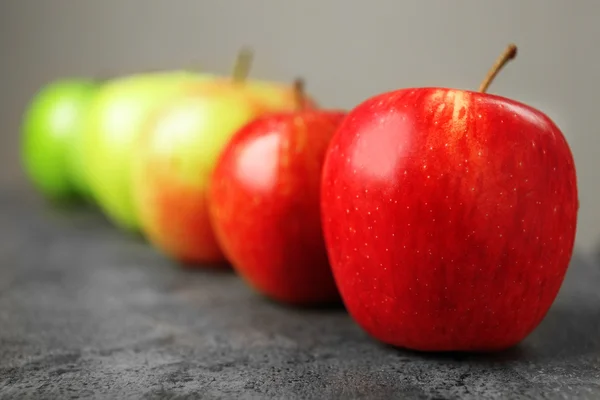 Apples on a table — Stock Photo, Image