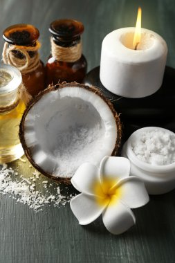 Spa Hindistan cevizi ürünler