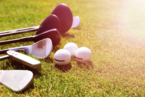 Diferentes clubes de golfe — Fotografia de Stock