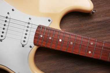 ışık elektrik gitar