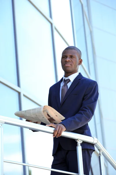 Beau homme d'affaires afro-américain — Photo