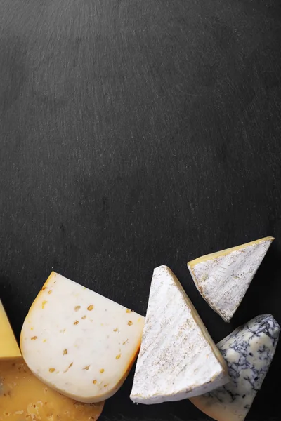 신선한 치즈의 구성 — 스톡 사진
