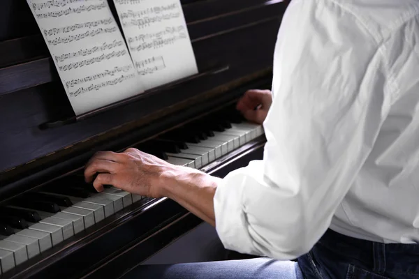 Hands classic piano playing — Stock Photo, Image