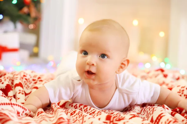 Baby på varma prydnad filten — Stockfoto