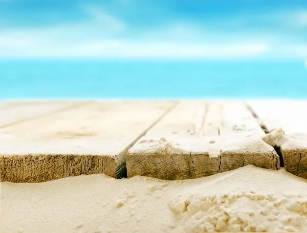 Sabbia con assi di legno — Foto Stock