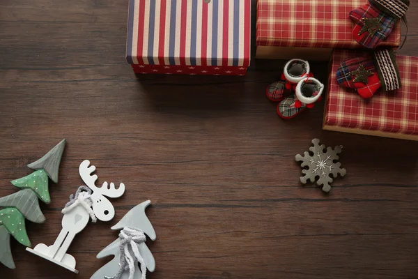 Christmas decor on wooden background — Stock Photo, Image