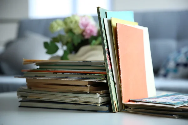 Stapel oude boeken — Stockfoto