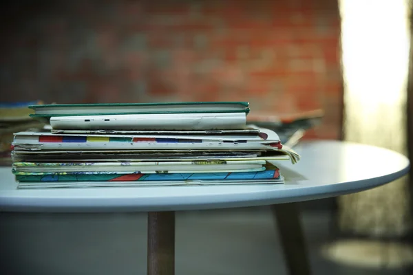 Stapel alter Bücher — Stockfoto