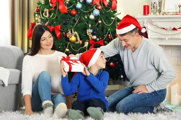 Familienporträt Weihnachten — Stockfoto