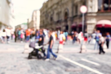 Bulanık Moskova sokaklarında