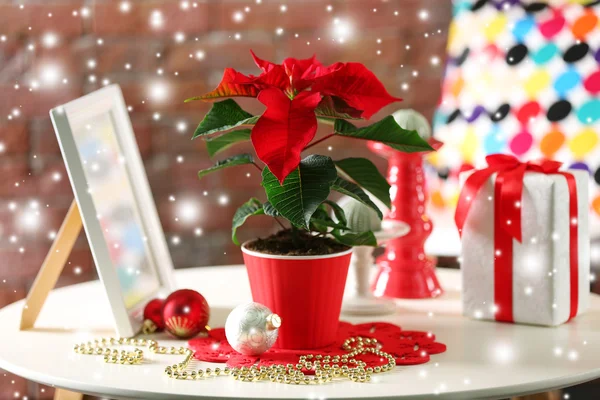 Jul bakgrund med julstjärna — Stockfoto