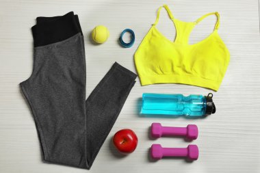 Açık renkli spor için ayarla 