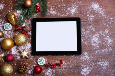 Tablet ve Noel dekor