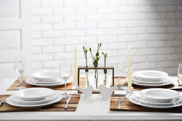 Beautiful table setting with natural eco materials — Stock Photo, Image