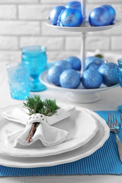 Kerst tafel dekken — Stockfoto