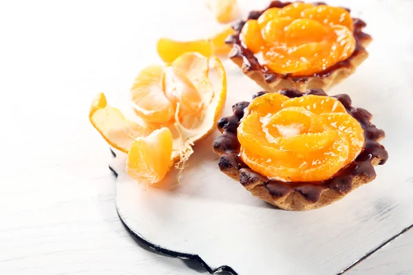 Zoet gebak met mandarijnen — Stockfoto