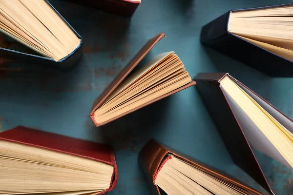 Heart of old books — Stock Photo, Image