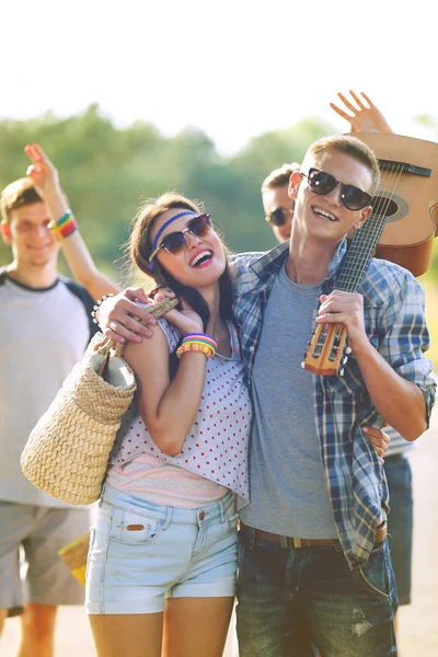 Happy Smiling Friends Have Fun Outdoors — Stock Photo, Image