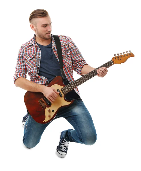 Junger Musiker mit Gitarre — Stockfoto