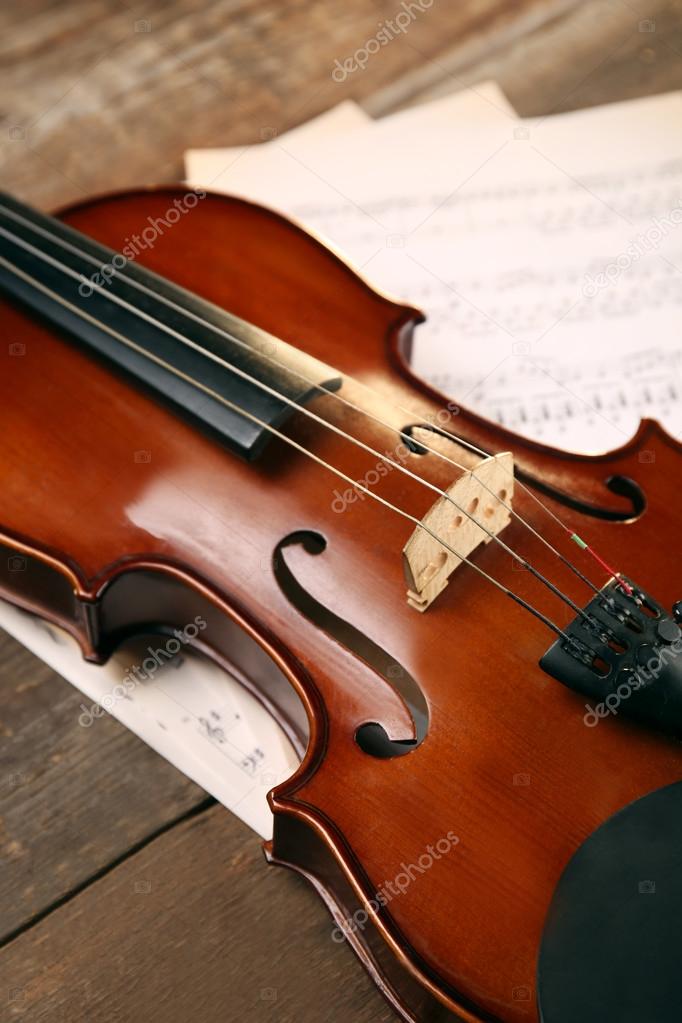 Violin and music papers 