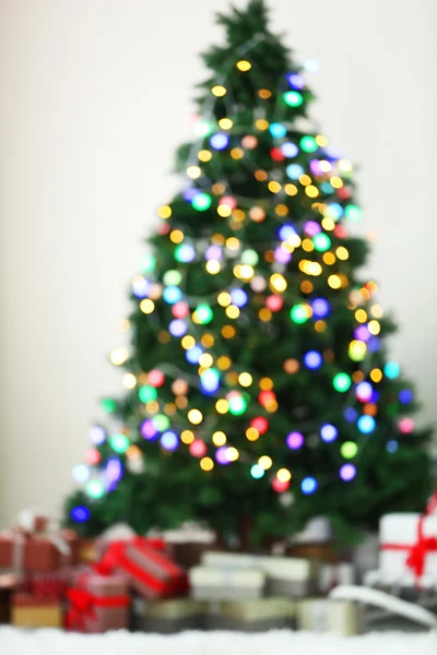 Luci di Natale sull'albero di Natale — Foto Stock