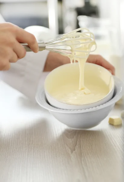 Cooking buttery cream — Stock Photo, Image