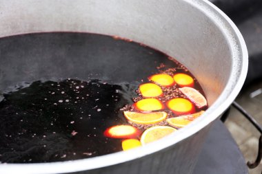 Kase closeup lezzetli mulled şarap