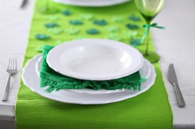 St Patricks Günü için Tablo ayarı 