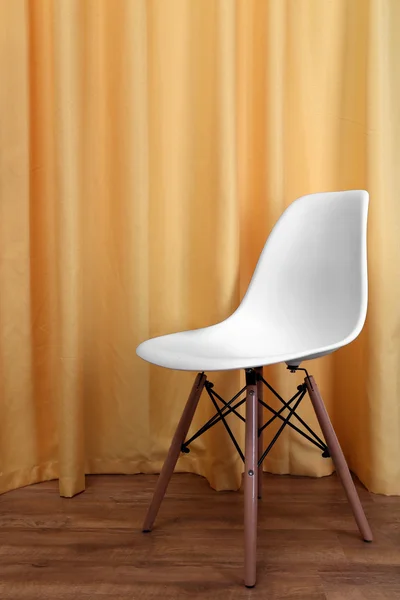 Chaise moderne blanche — Photo