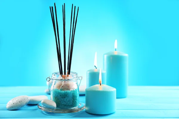 Composición spa de velas azules — Foto de Stock