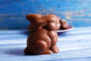 çikolata Paskalya tavşanı ve yumurta 