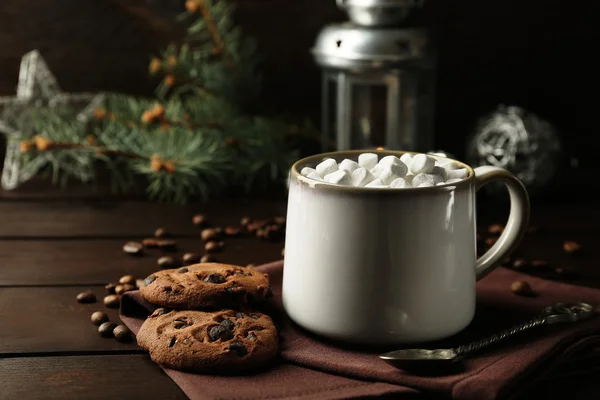 Becher mit heißer Schokolade — Stockfoto