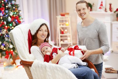 Mutlu aile içinde bir şekilde dekore edilmiş Oda