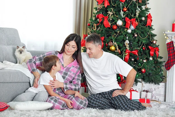Retrato familiar de Navidad —  Fotos de Stock