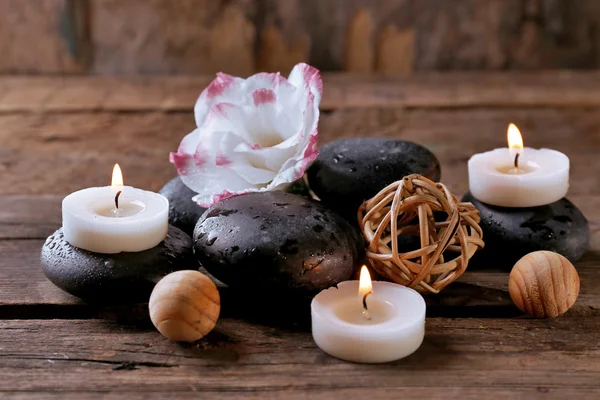 Spa setting on table — Stock Photo, Image