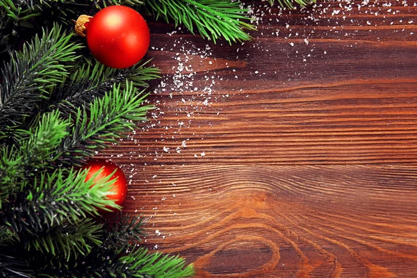 Oyuncaklar ile Noel köknar ağacı dalları — Stok fotoğraf