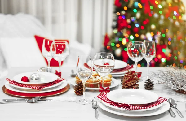 Nakrycie stołu świątecznego — Zdjęcie stockowe