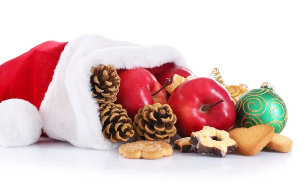 Santa sombrero lleno de regalos de Navidad, aislado en blanco —  Fotos de Stock