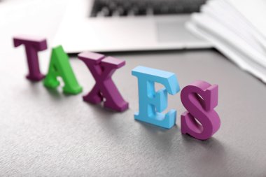 Alfabe vergi ve dizüstü